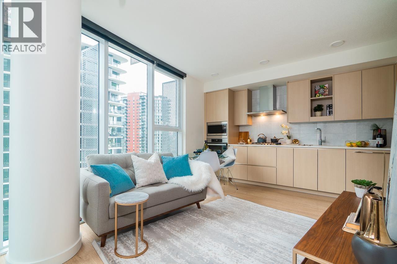 1081 87 NELSON STREET, Vancouver — photo 6