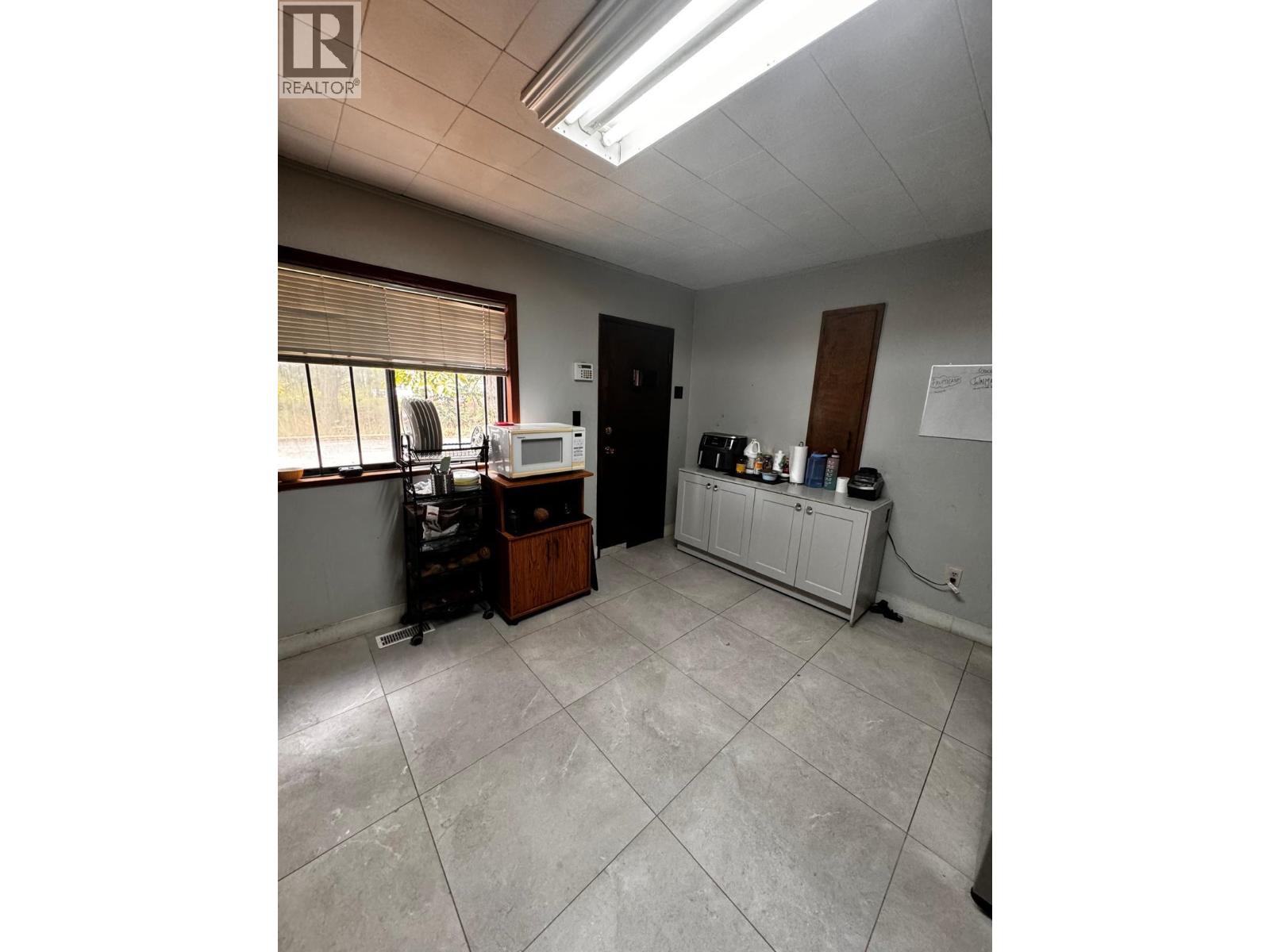 2205 NINTH AVENUE, New Westminster - Image 1