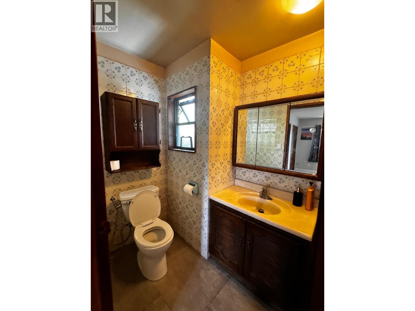2205 NINTH AVENUE, New Westminster - Image 1
