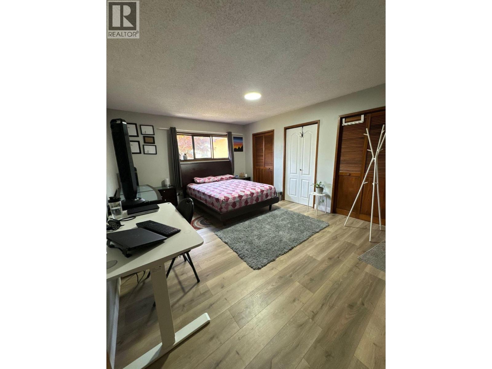 2205 NINTH AVENUE, New Westminster - Image 1