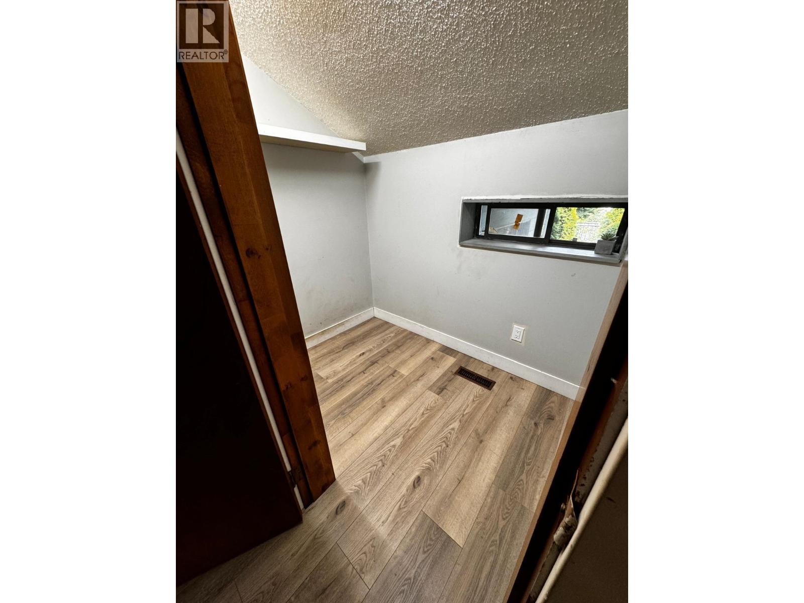 2205 NINTH AVENUE, New Westminster - Image 1