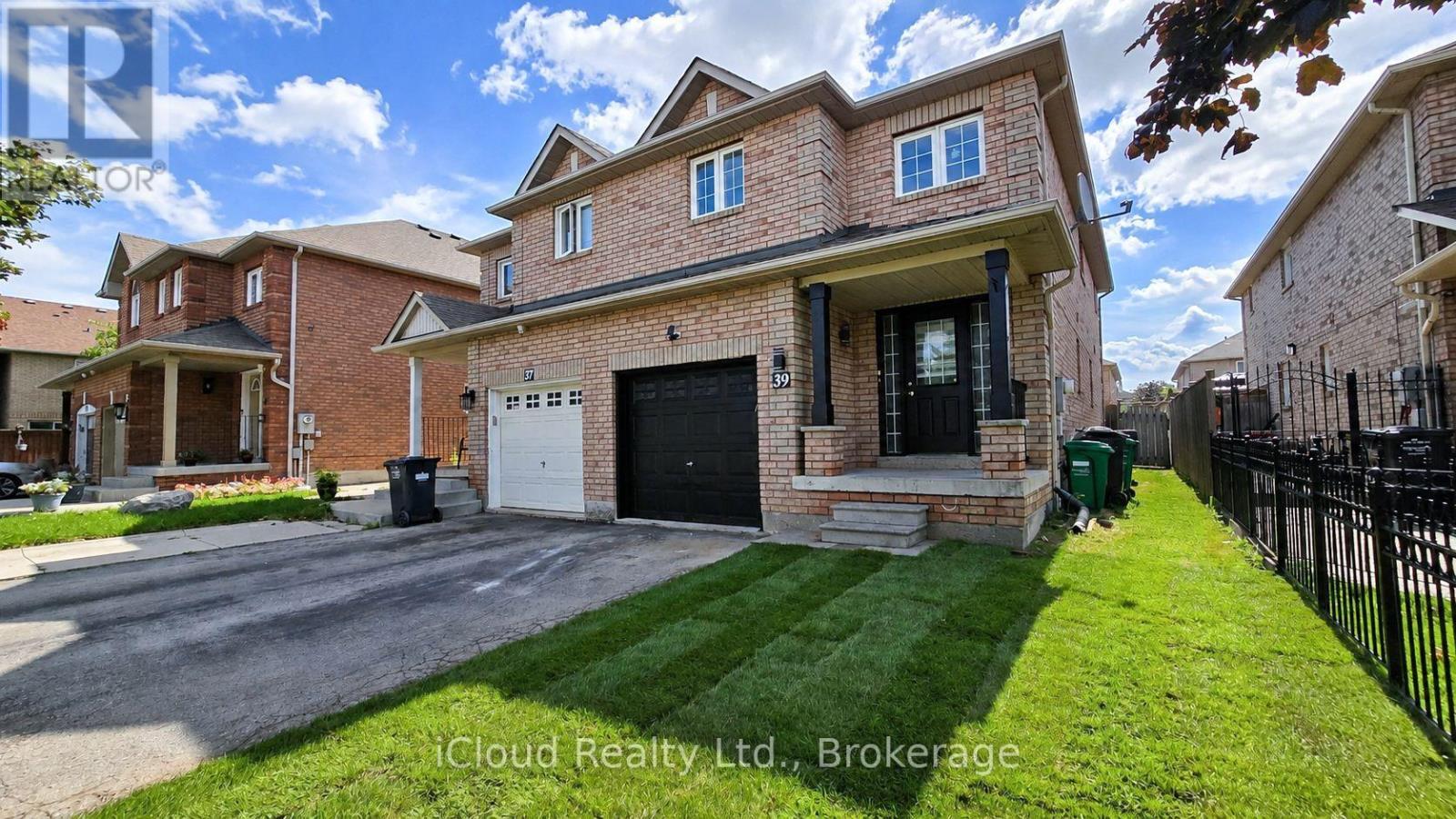 39 MANETT CRESCENT - 1