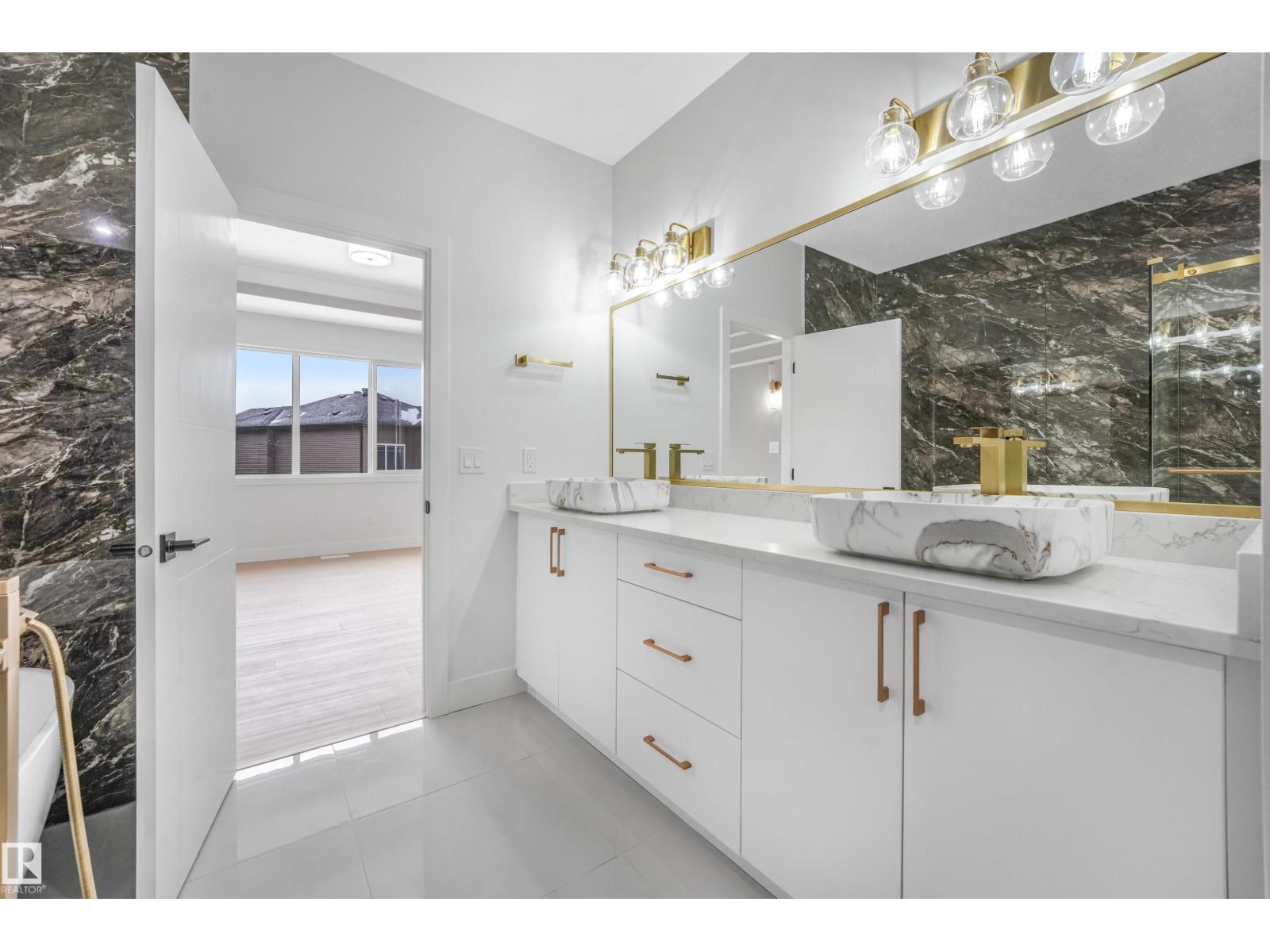 575 Ashgrove Circle - 44