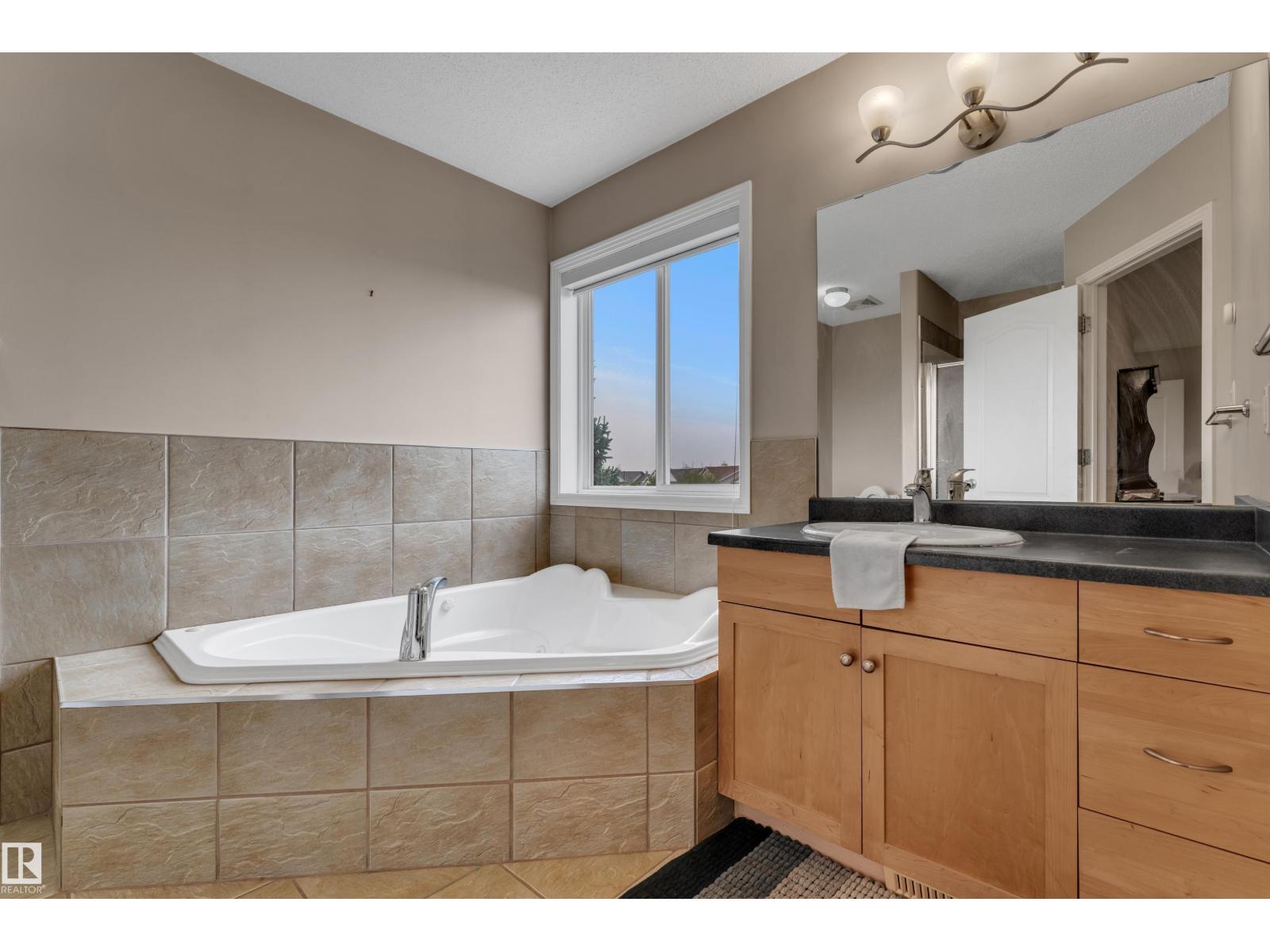 1226 MCALLISTER WY SW - Image 33