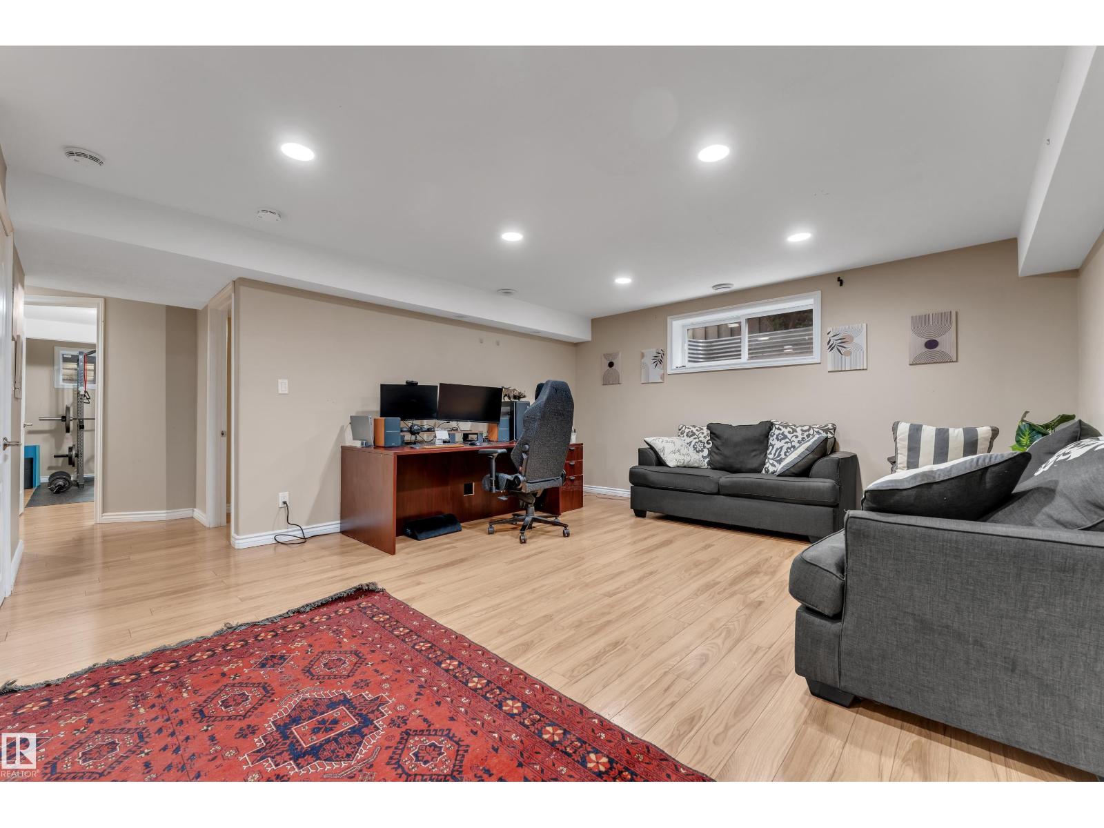 1226 MCALLISTER WY SW - 43