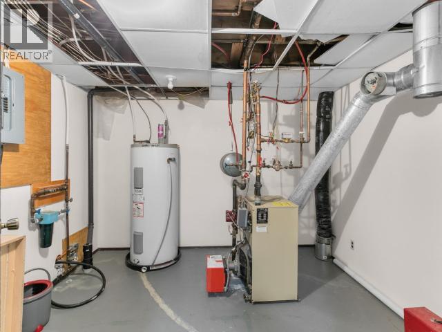 4 & 6 NISUTLIN DRIVE - 29