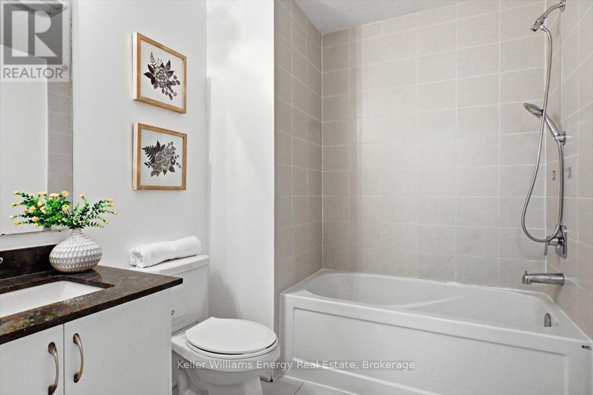#65 721 LAWRENCE AVENUE W - Image 21
