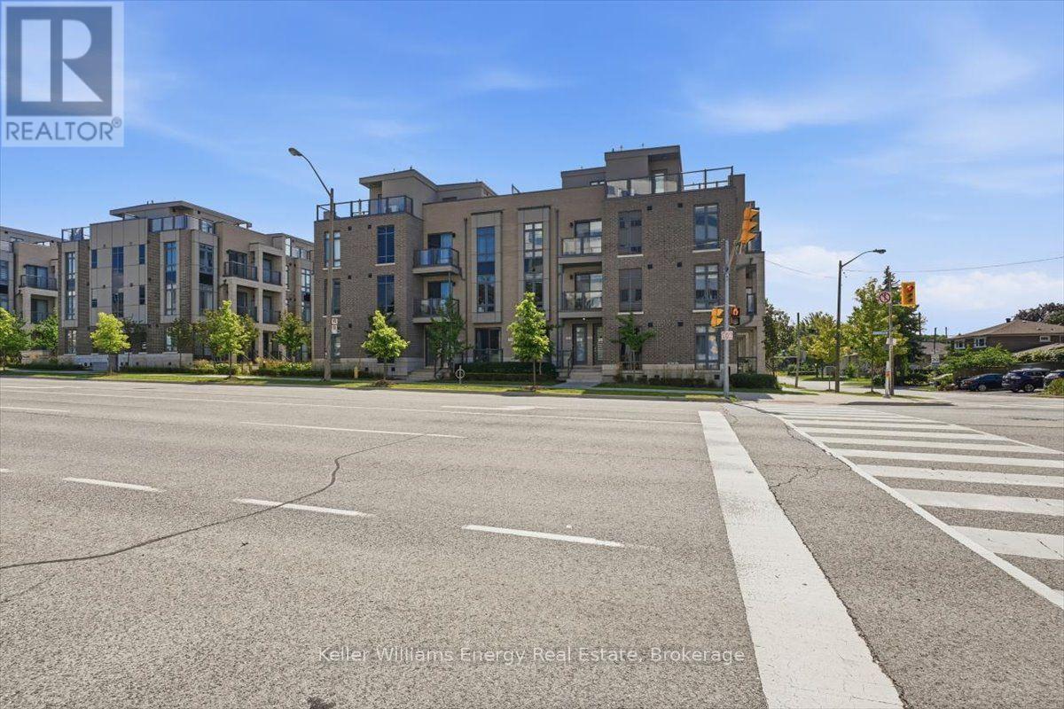 #65 721 LAWRENCE AVENUE W - Image 24