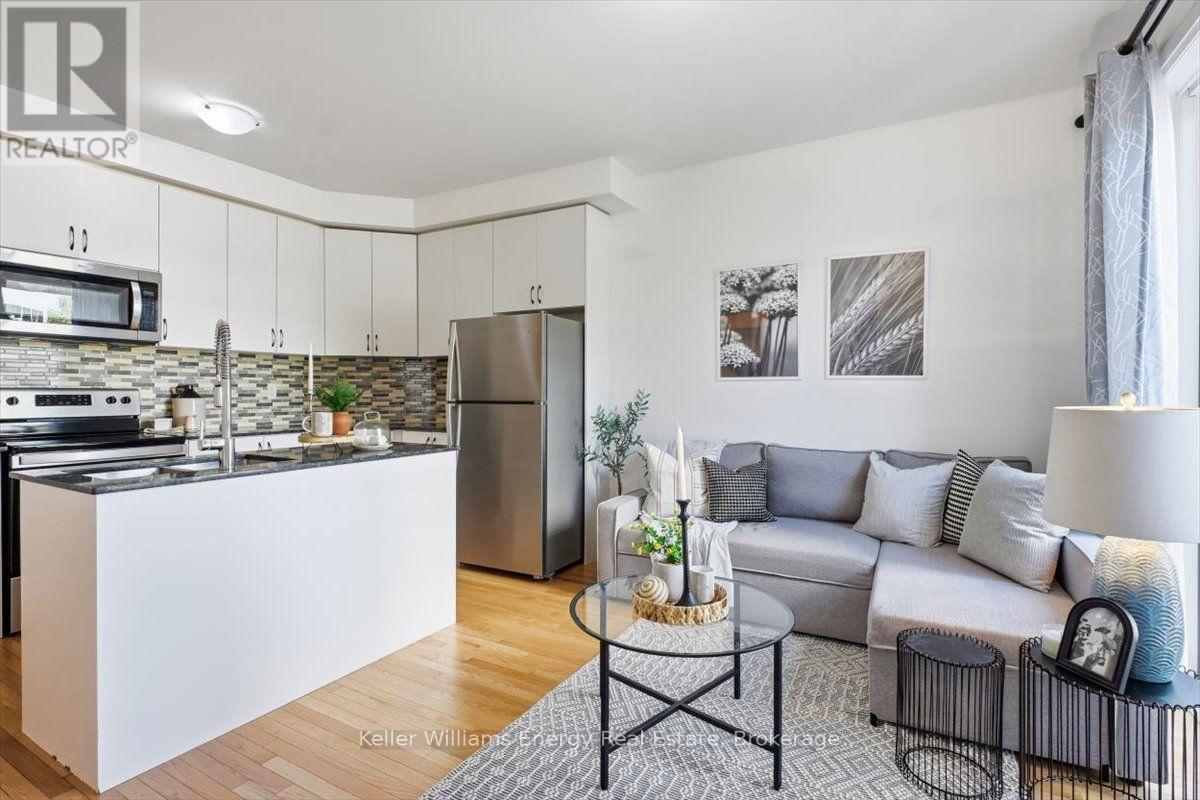 #65 721 LAWRENCE AVENUE W - Image 9