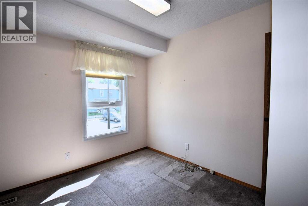 #330 457 Collinge Road - 16