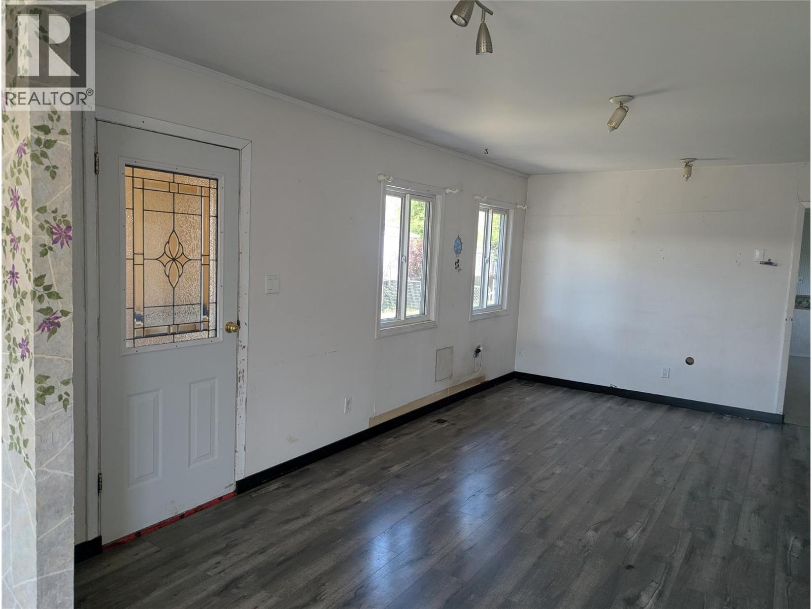 4933 Anker Road - 5