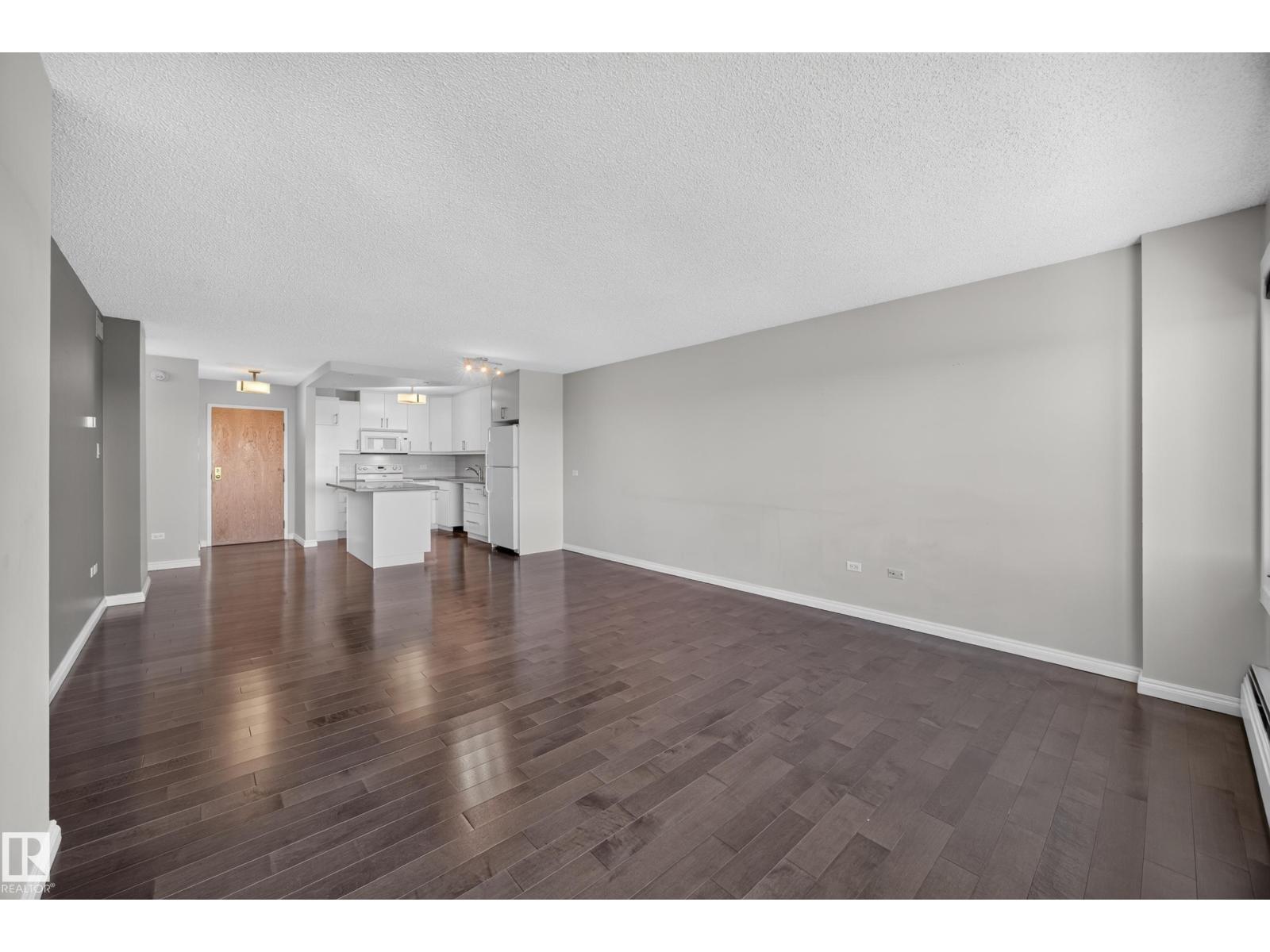 #803 10011 123 ST NW - 15