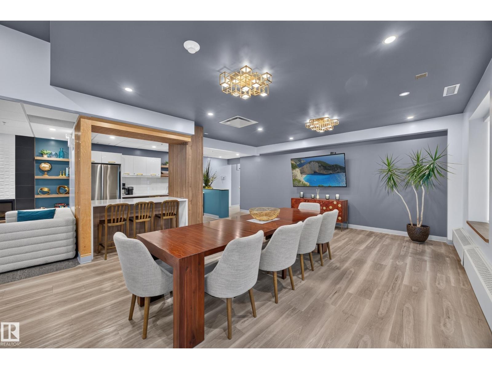 #803 10011 123 ST NW - 47