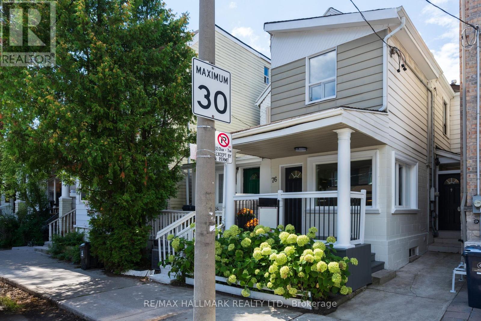 Photo of 76 Pape Avenue