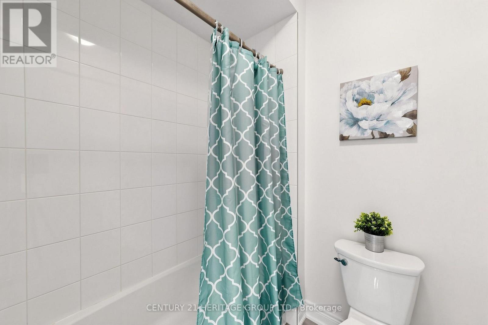 34 MICKLEFIELD AVENUE - 28