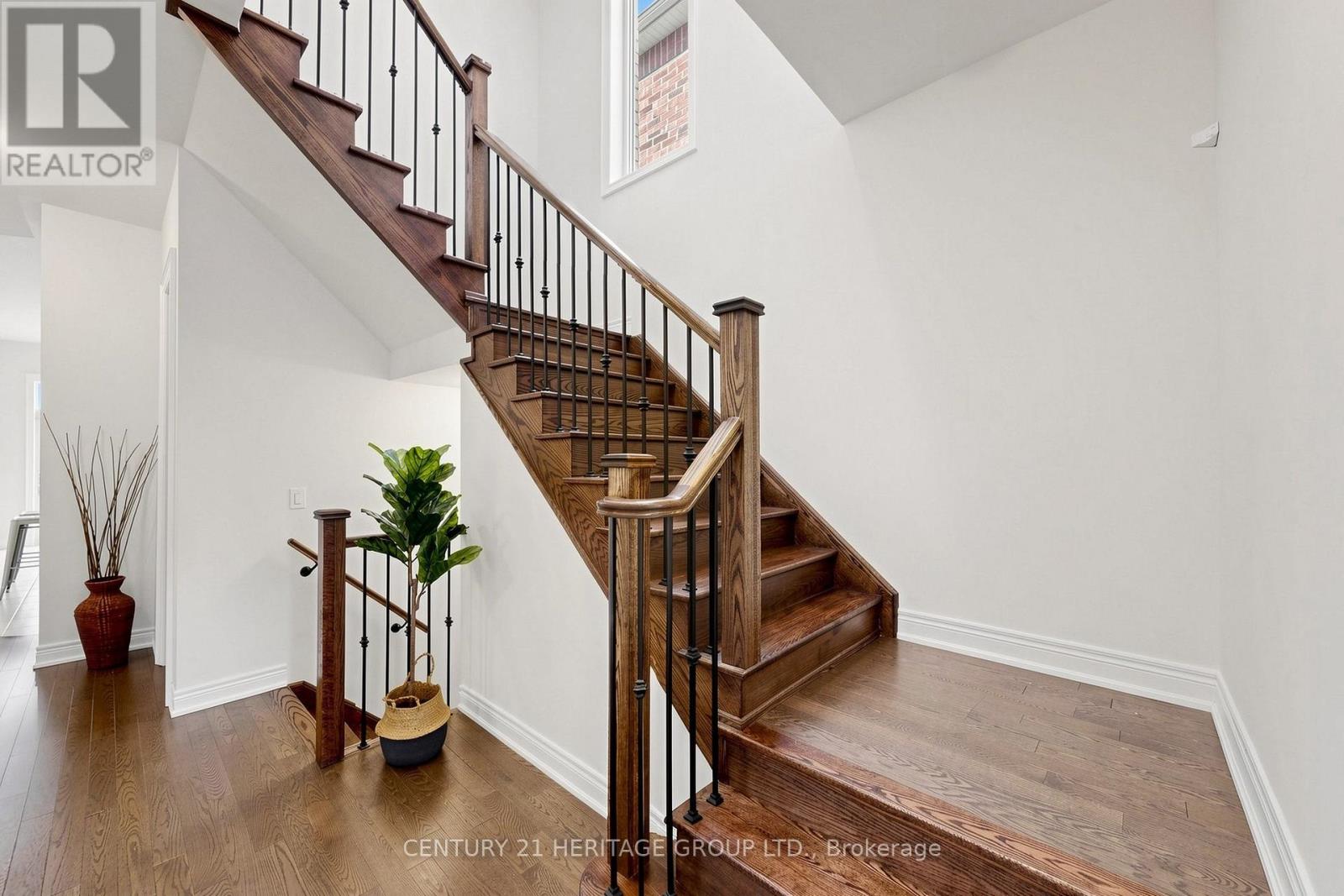 34 MICKLEFIELD AVENUE - 3