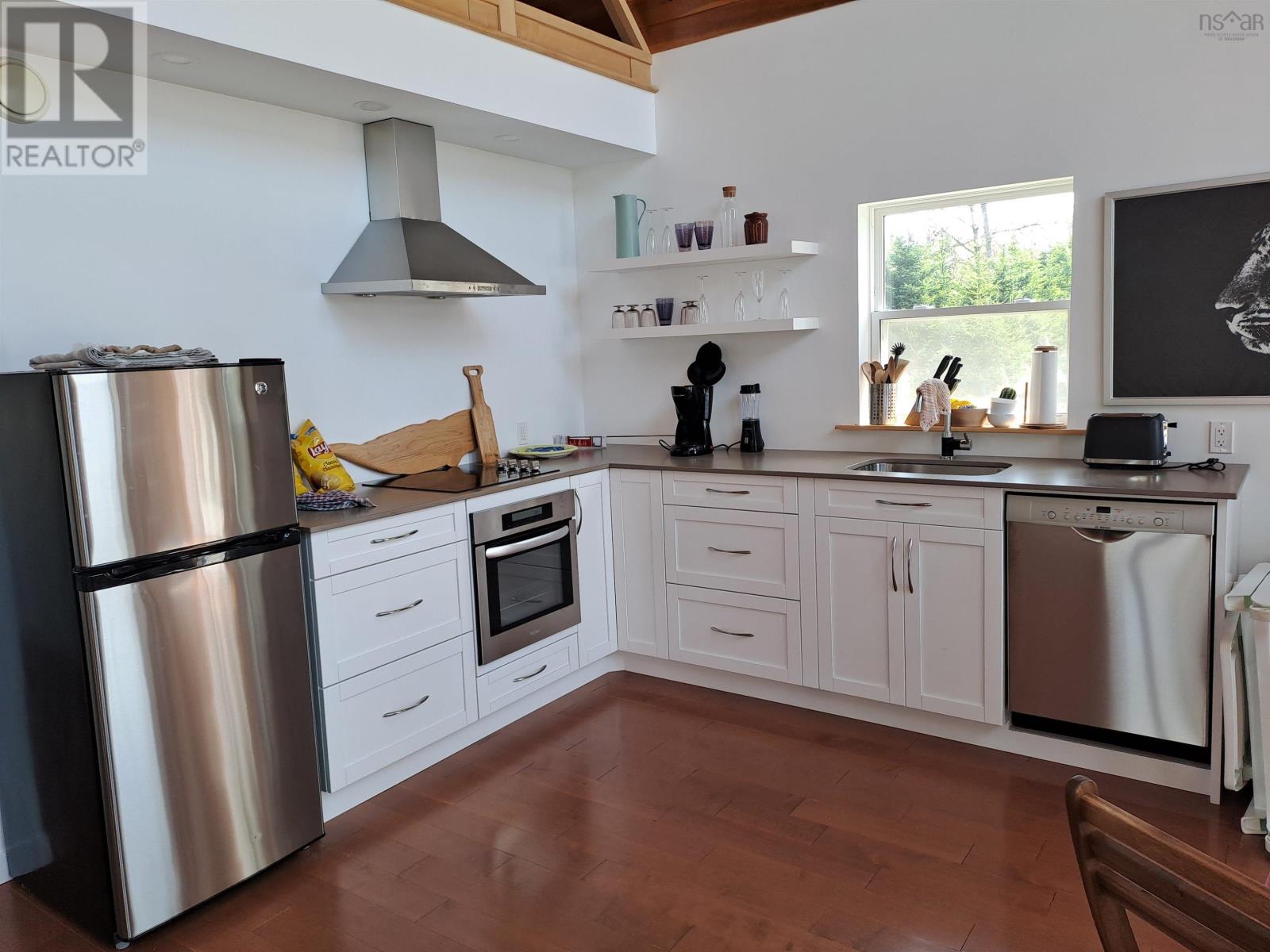 828 Little Liscomb Road - 19