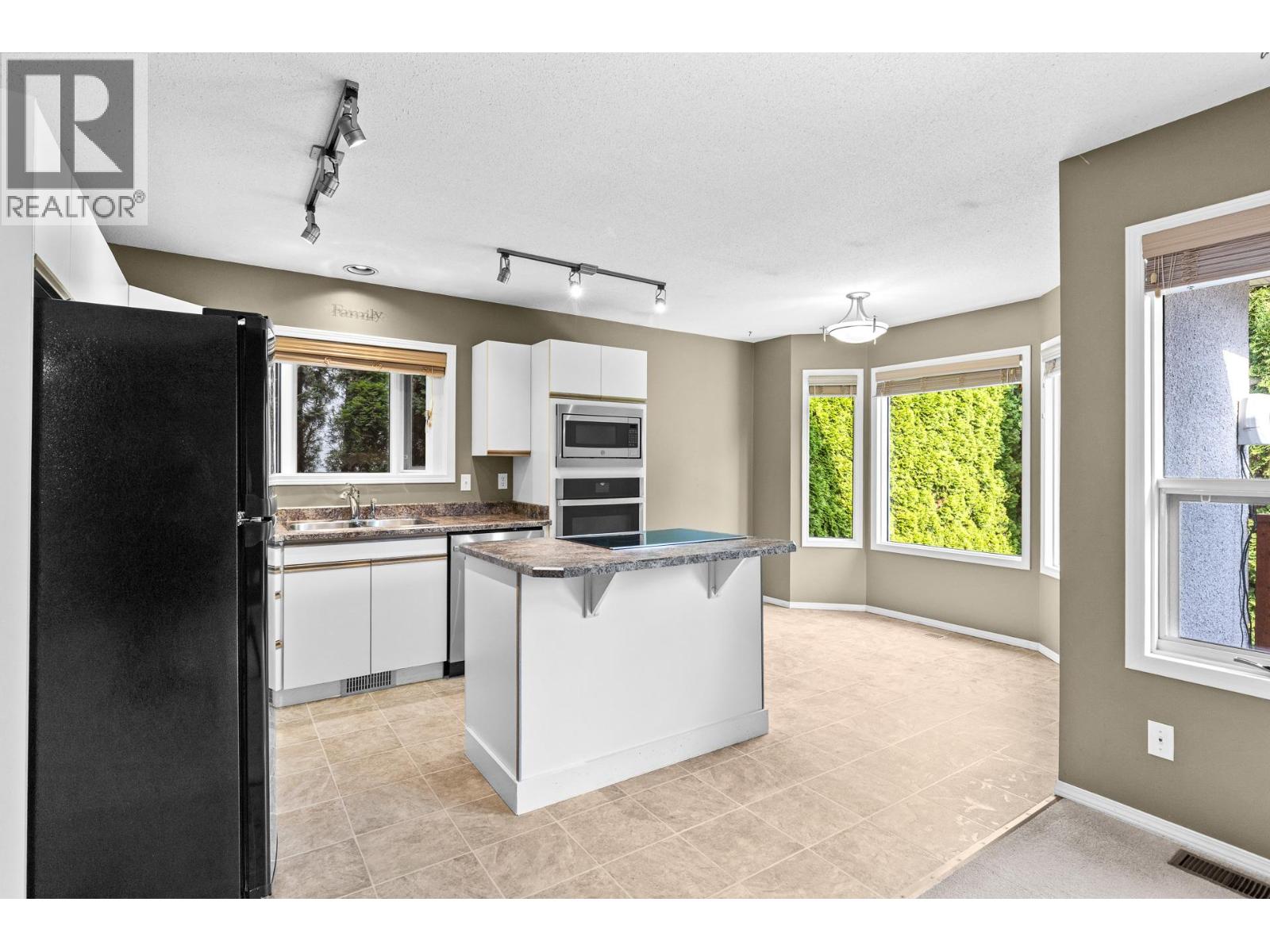 602 Willms Road, Kelowna
