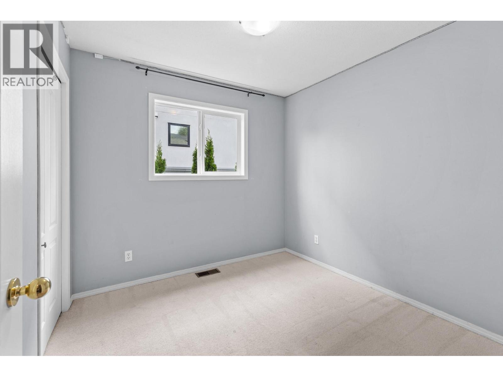 602 Willms Road, Kelowna
