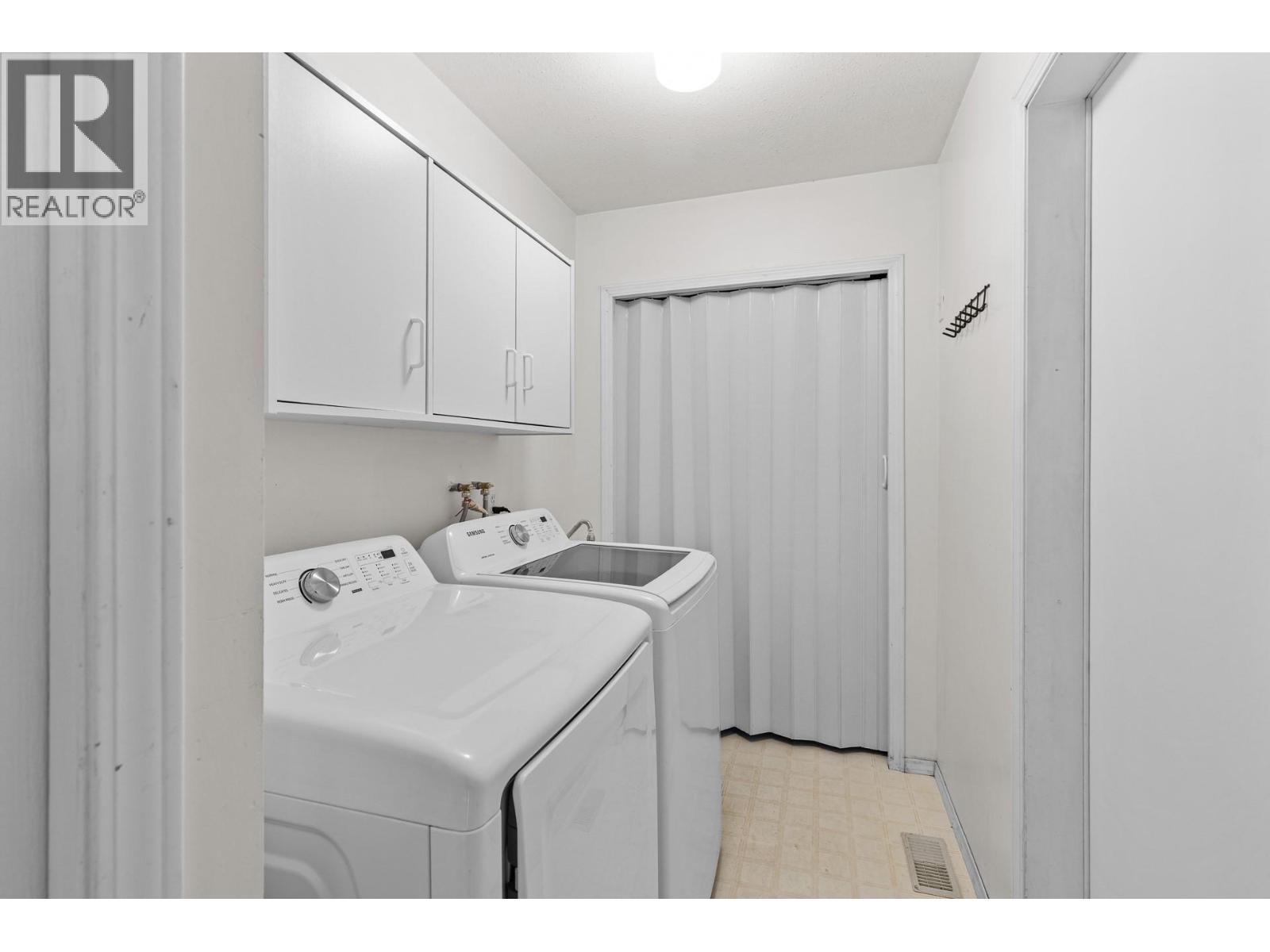 602 Willms Road, Kelowna