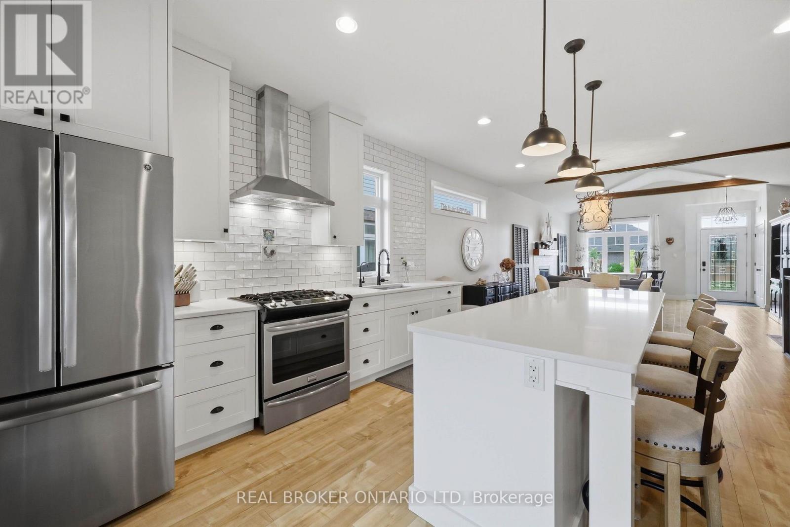 4 DORAL COURT - Image 11