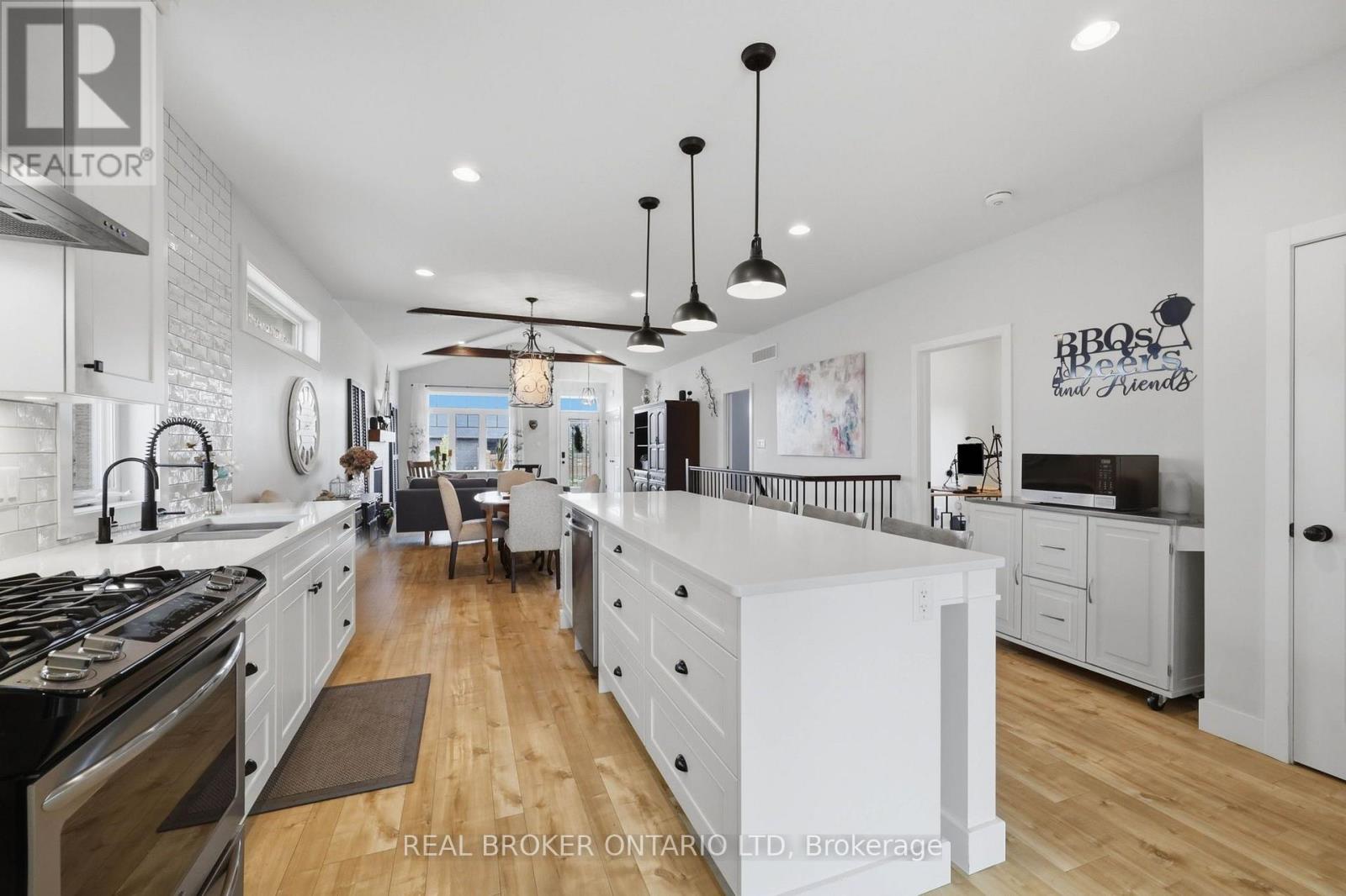 4 DORAL COURT - Image 12