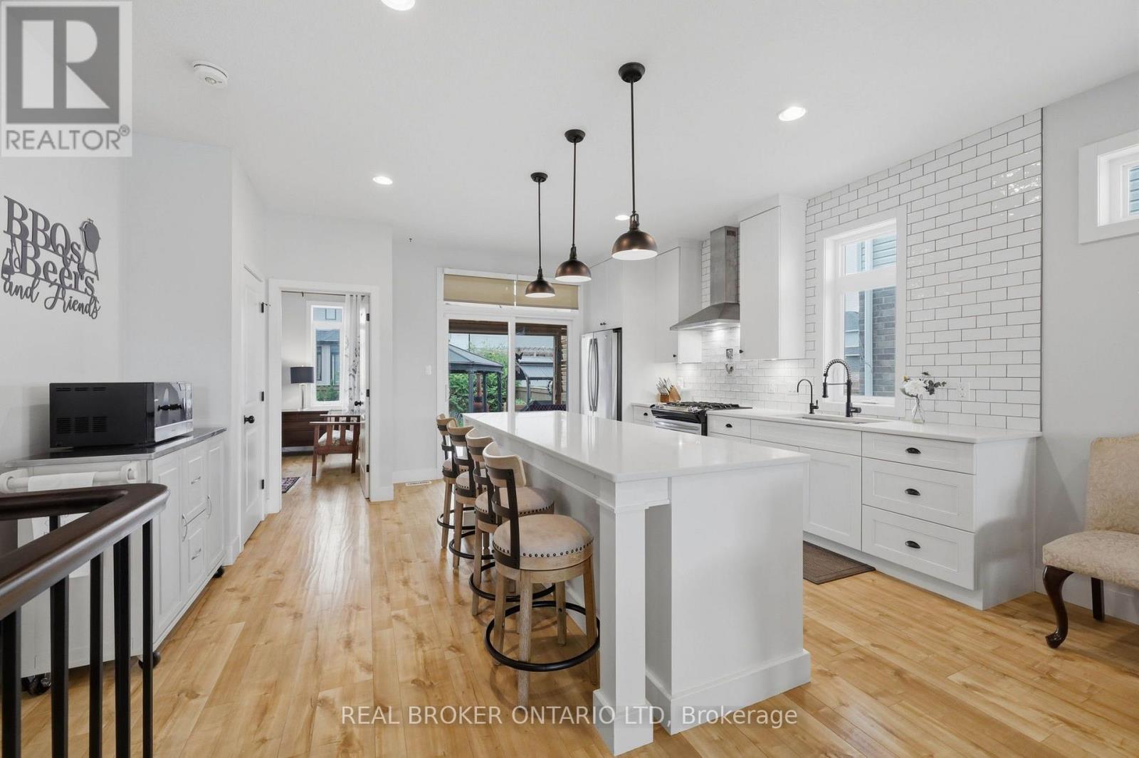 4 DORAL COURT - Image 13
