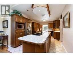 Office - 150 Cairncroft Road, Oakville, ON L6J4L9 Photo 15