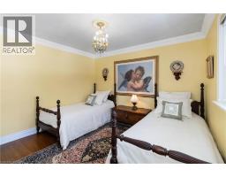 150 Cairncroft Road, Oakville, ON L6J4L9 Photo 32