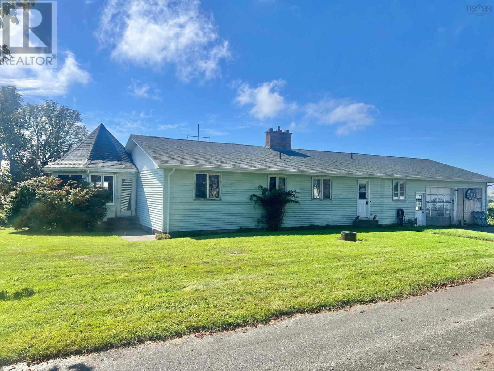 355 Pleasant Street - Image 27