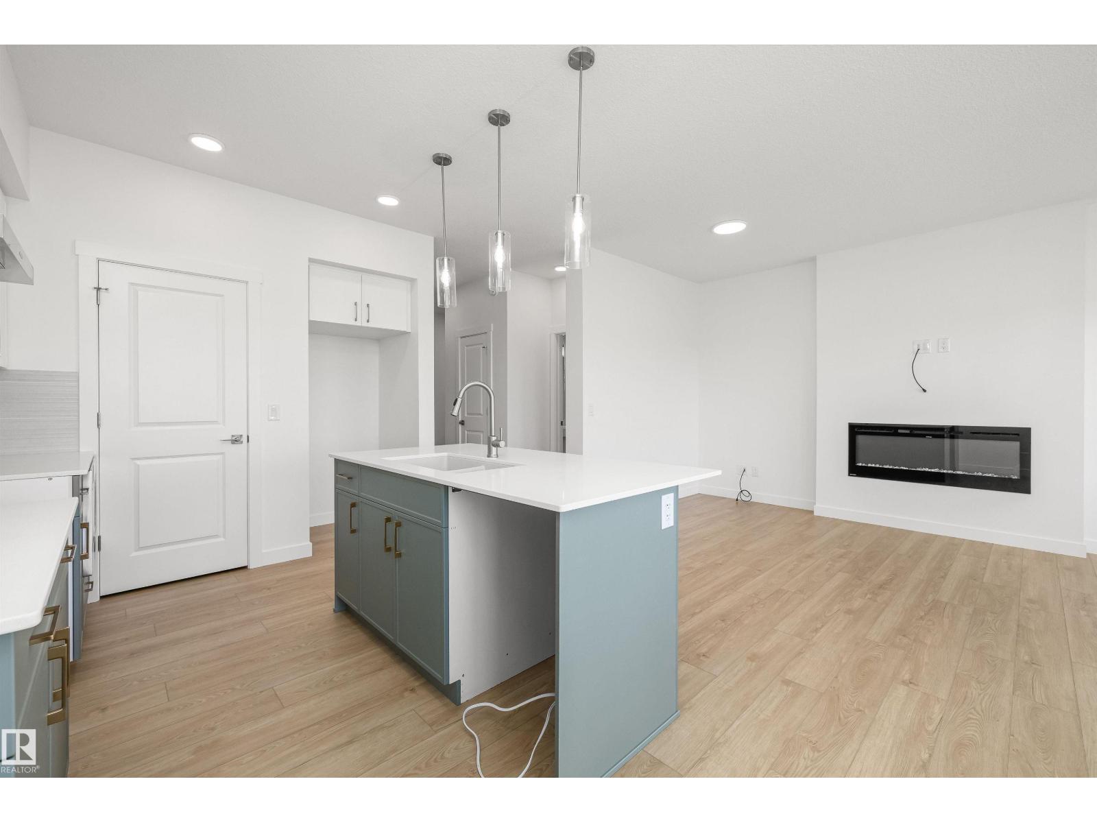 19123 20 AV NW - Image 39