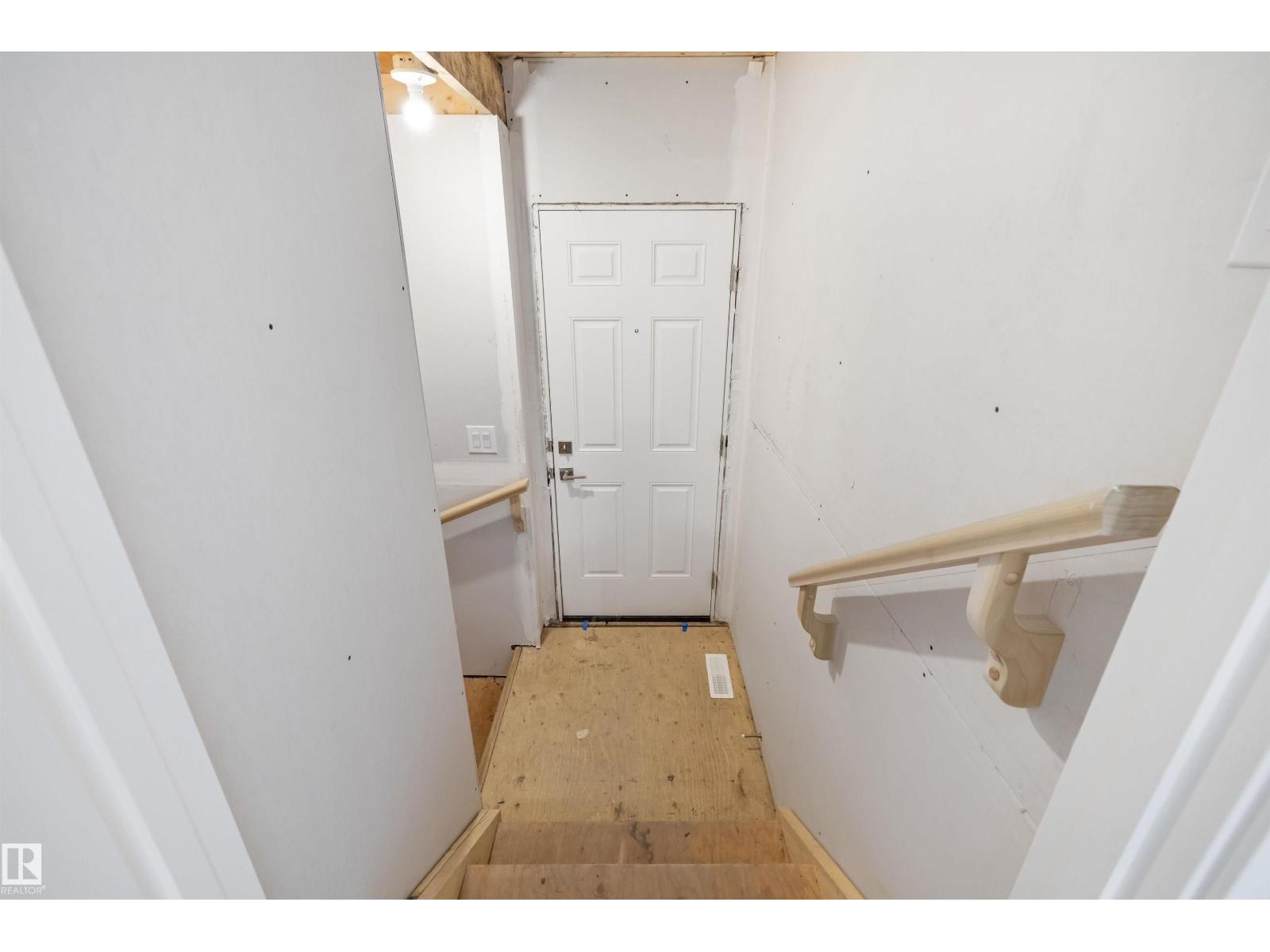 19123 20 AV NW - Image 64