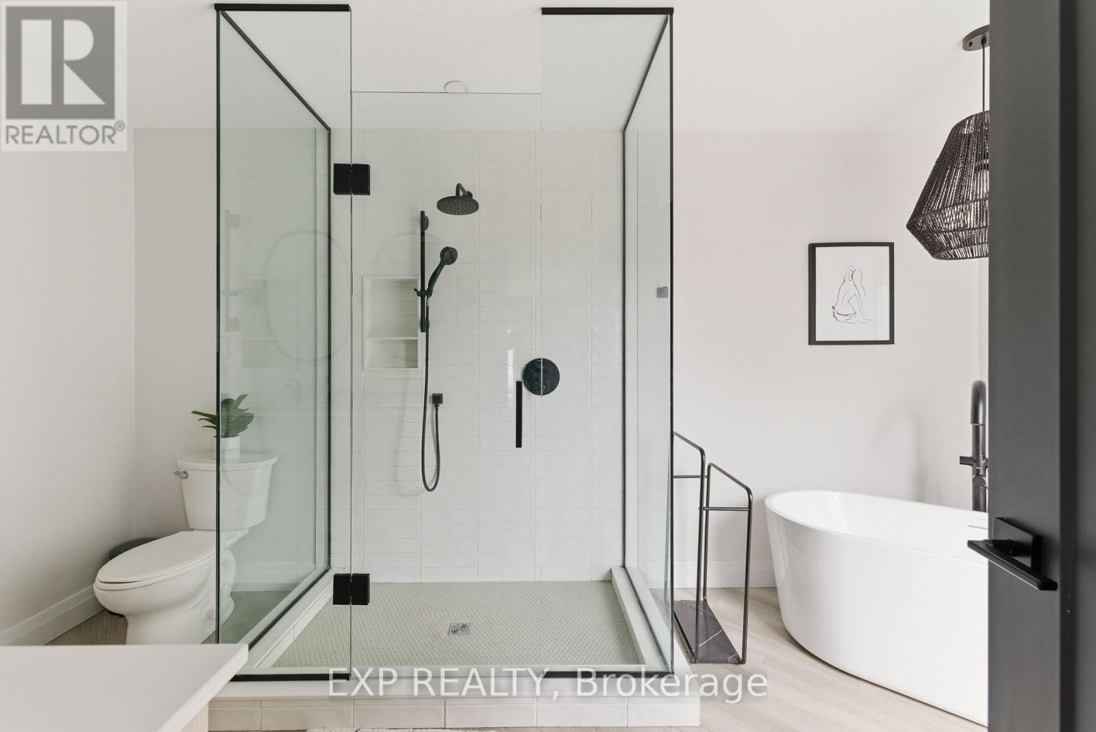 26 HURON STREET - Image 21