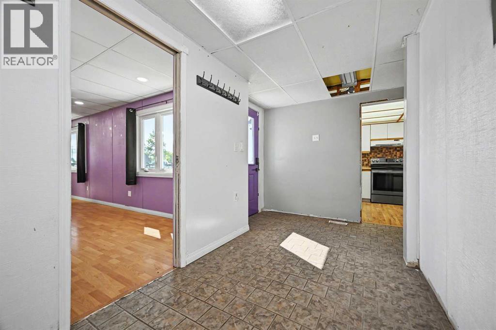 22118 HWY 669 - Image 22