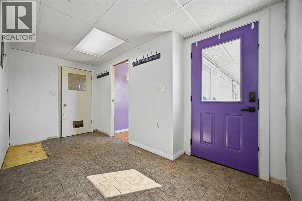 22118 HWY 669 - Image 19
