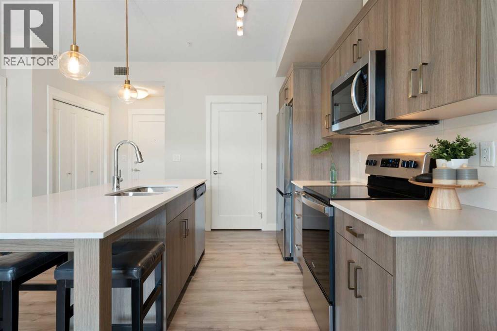209, 25 Walgrove Walk SE, Walden, Calgary photo 5