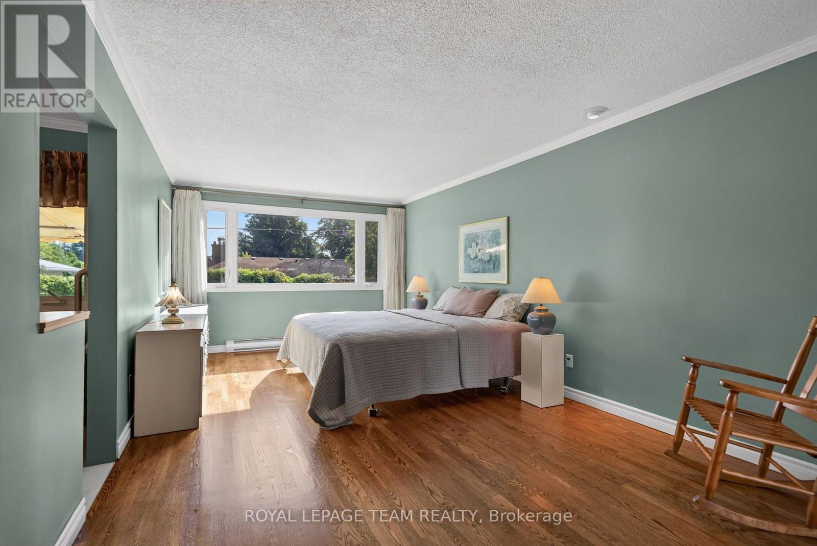 2713 DUPONT STREET - Image 25