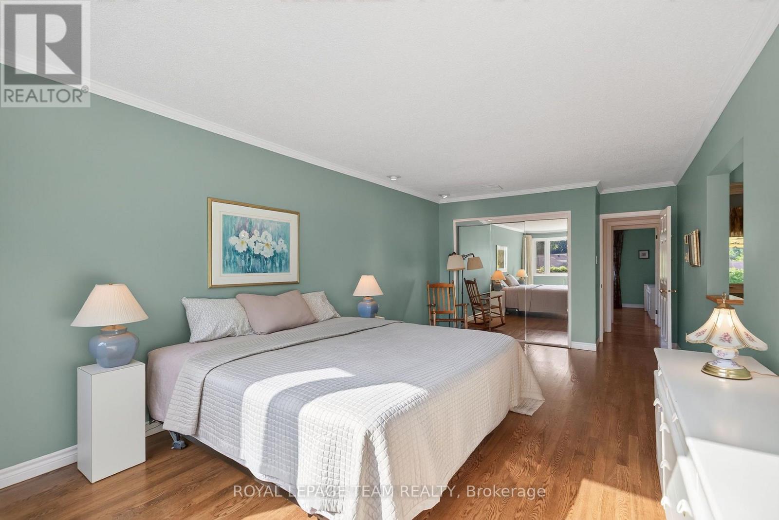 2713 DUPONT STREET - Image 26