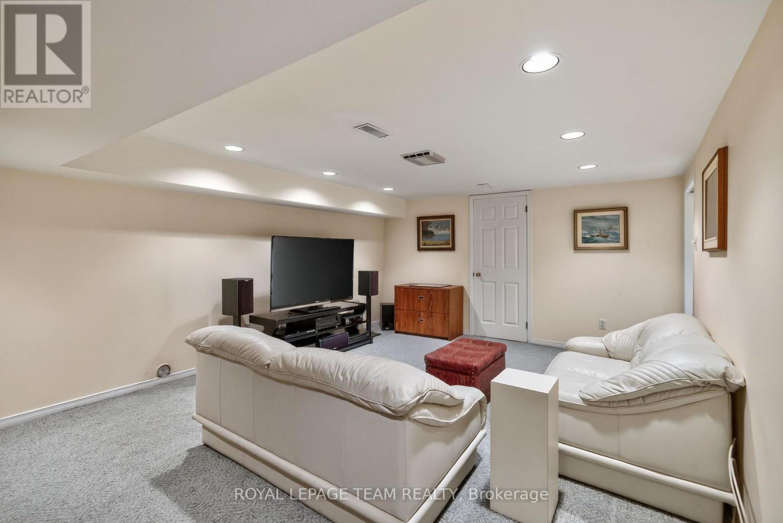 2713 DUPONT STREET - Image 34