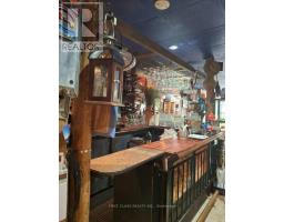 992 St Clair Avenue W, Toronto, ON M6E1A2 Photo 7