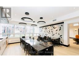 1101 - 666 Spadina Avenue, Toronto, ON M5S2H8 Photo 9
