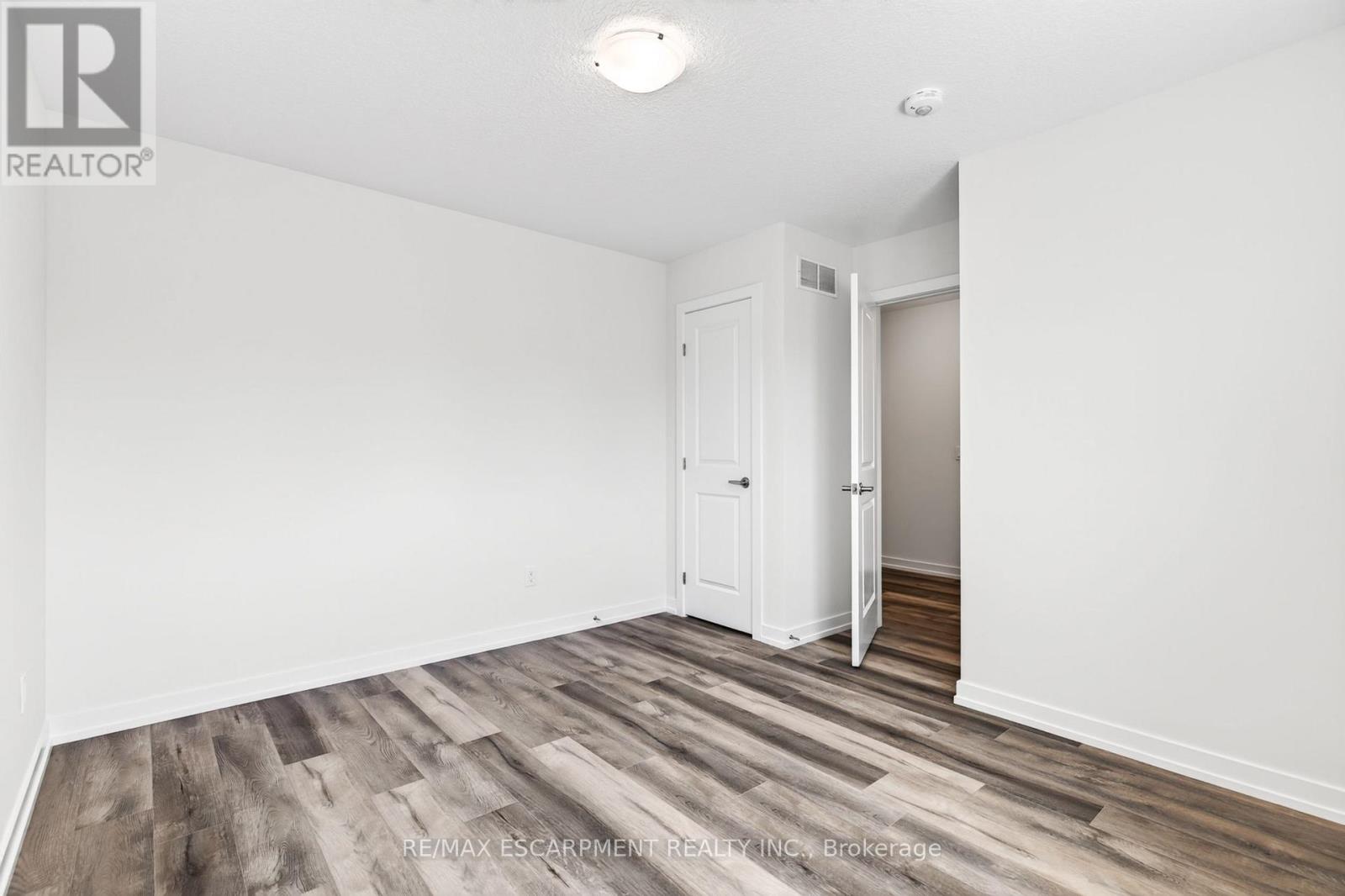 96 VALLEY TRAIL PLACE - 30