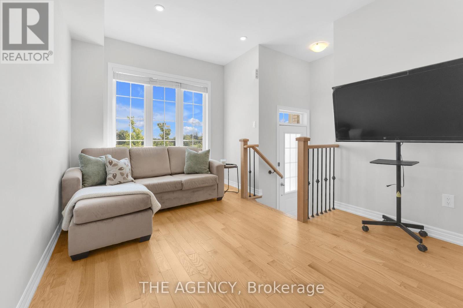 2064 DONALD COUSENS PARKWAY - Image 7