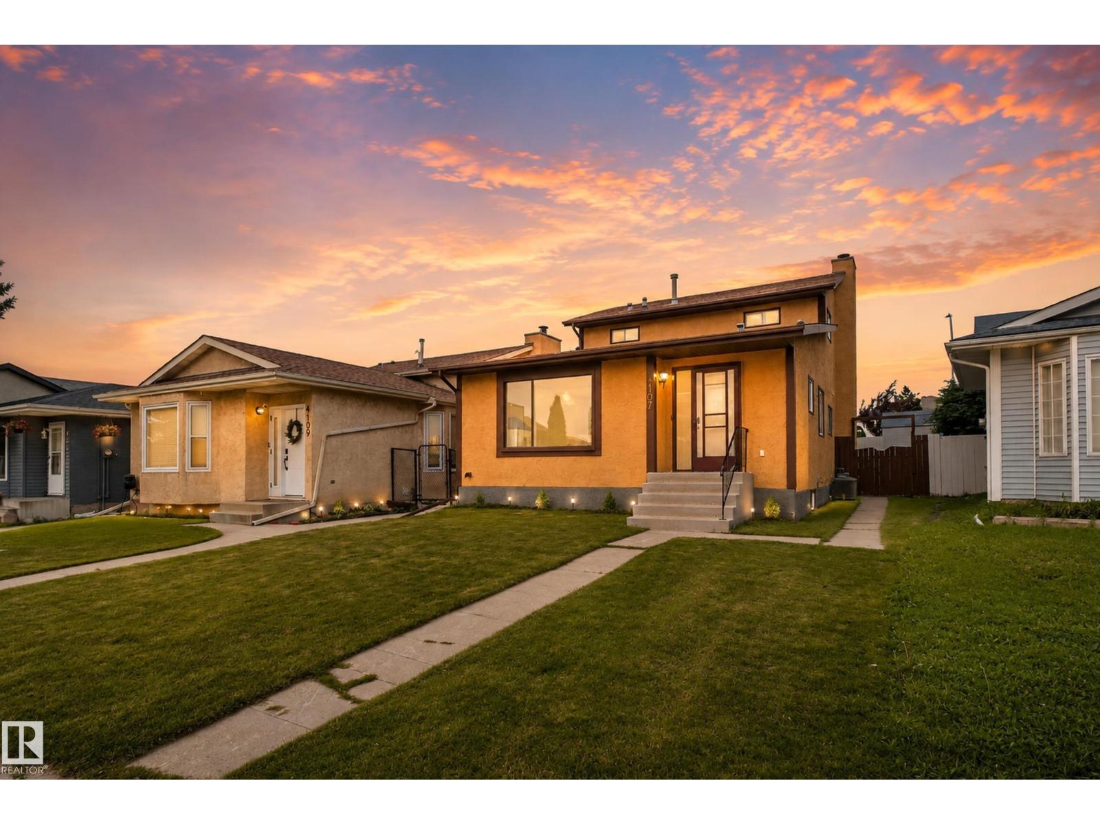 4107 35 ST NW NW, Kiniski Gardens, Edmonton photo 1