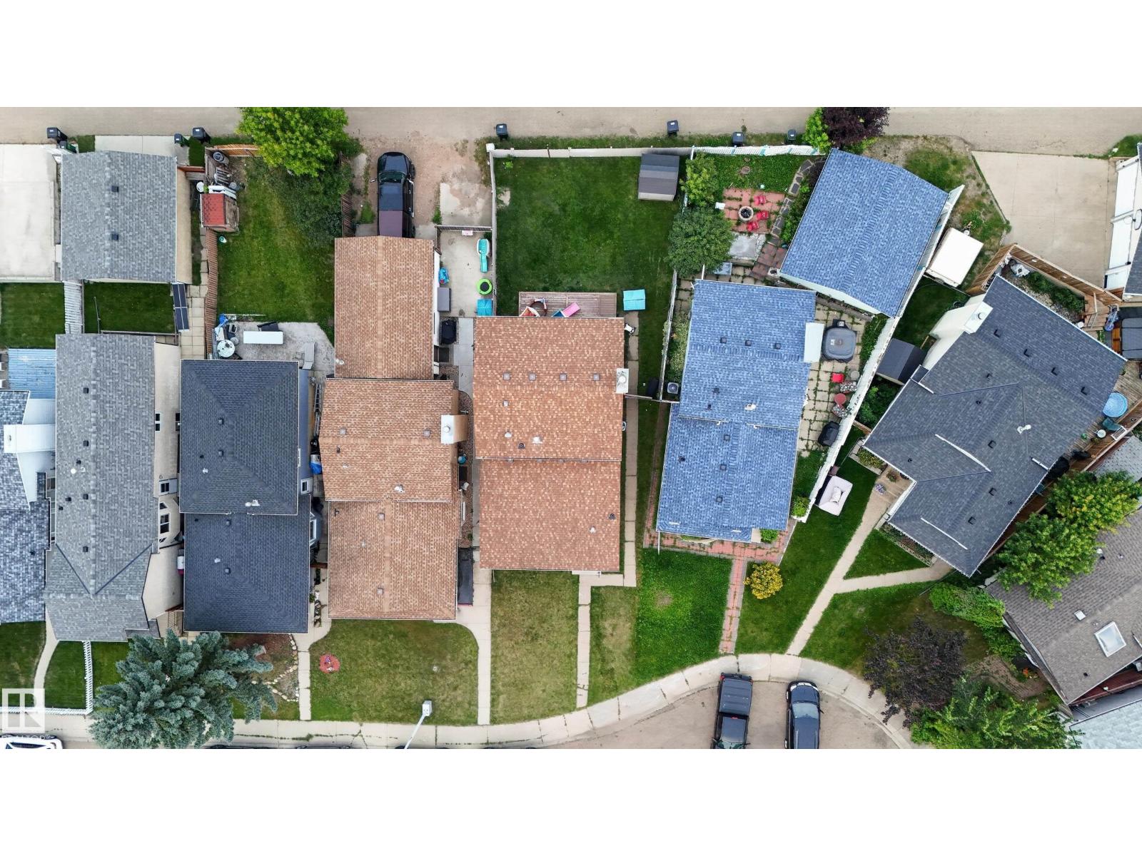 4107 35 ST NW - 48