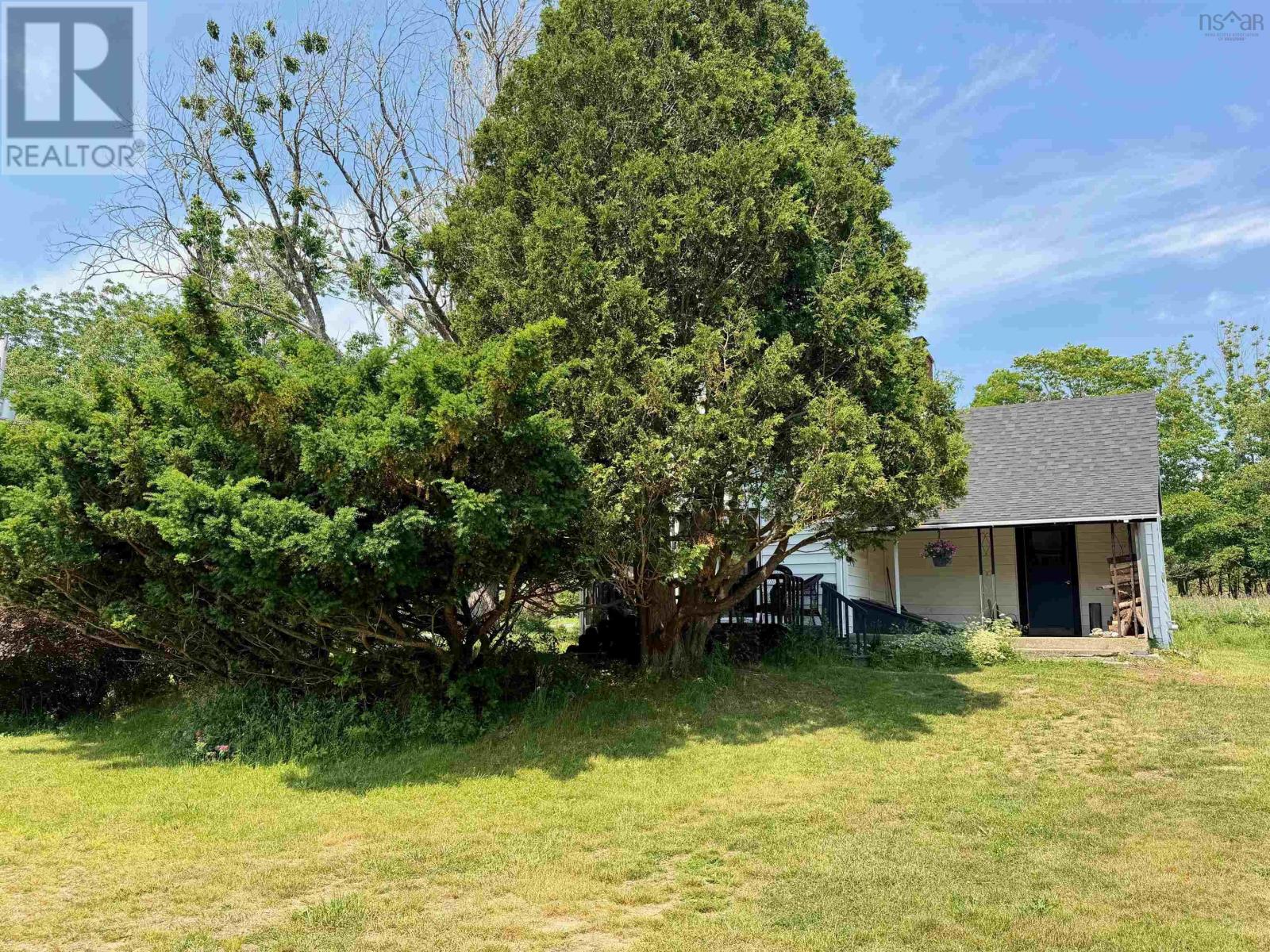 2956 Highway 203 - 24