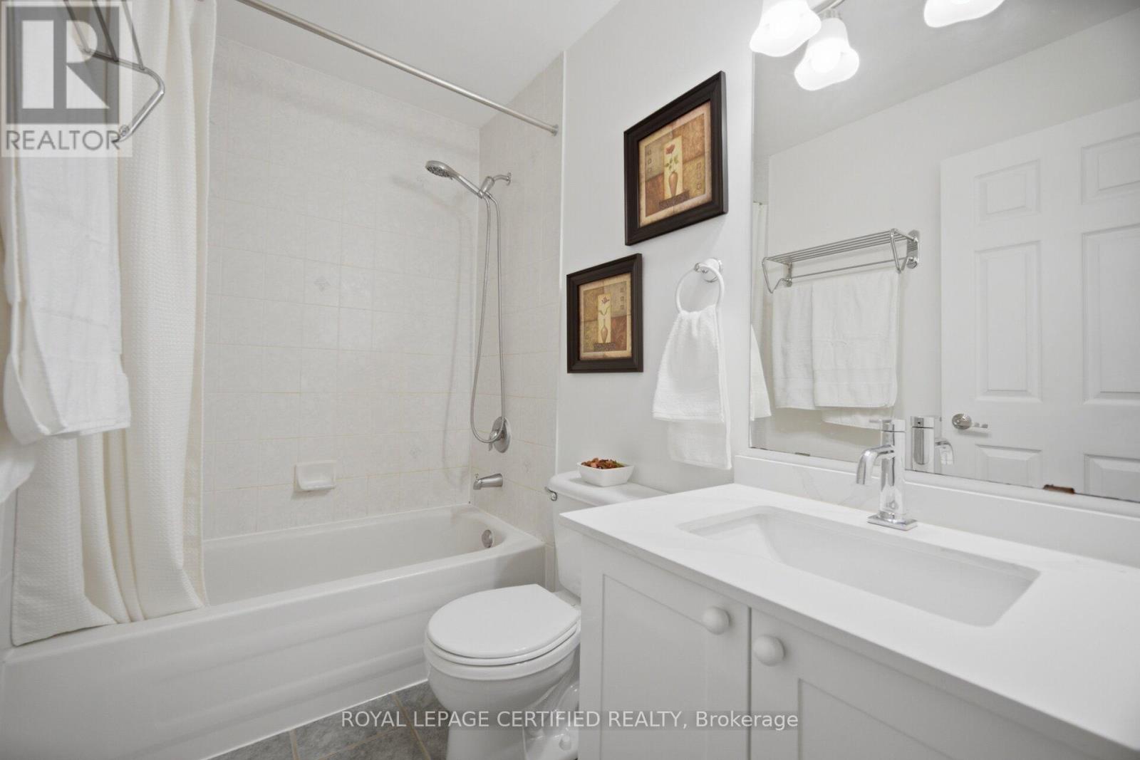 3555 EGLINTON AVENUE W - 23
