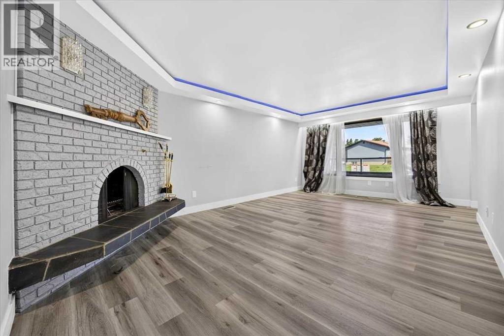 126 Marbrooke Circle NE, Marlborough, Calgary photo 5