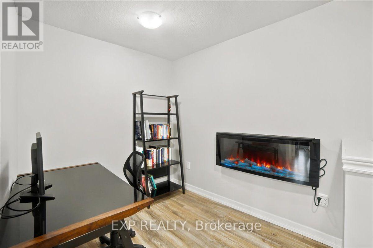 #15 515 WINSTON ROAD - 16