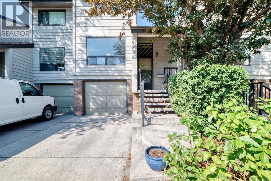 10, 3302 50 Street NW, Calgary, Alberta, T3A2C6